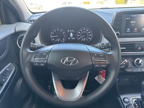Used 2019 Hyundai Kona SE image 14