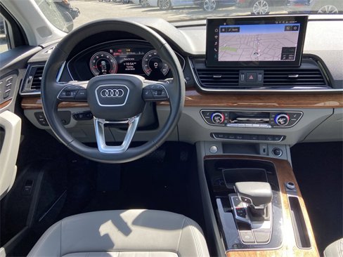 Certified 2022 Audi Q5 2.0T Premium Plus image 13