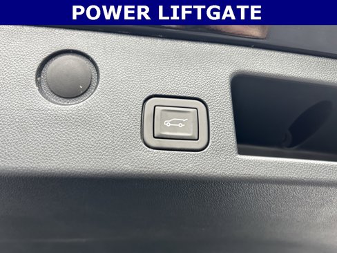 New 2026 Chevrolet Equinox ACTIV w/ Safety and Technology Package image 19