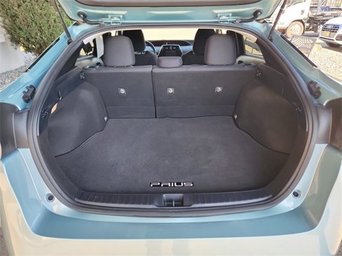 Used 2016 Toyota Prius Three image 15