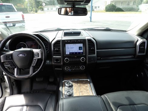 Used 2021 Ford Expedition Max Platinum image 14