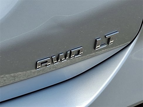 Used 2020 Chevrolet Equinox LT image 24