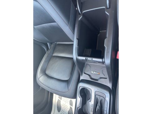 Used 2022 GMC Canyon AT4 image 18