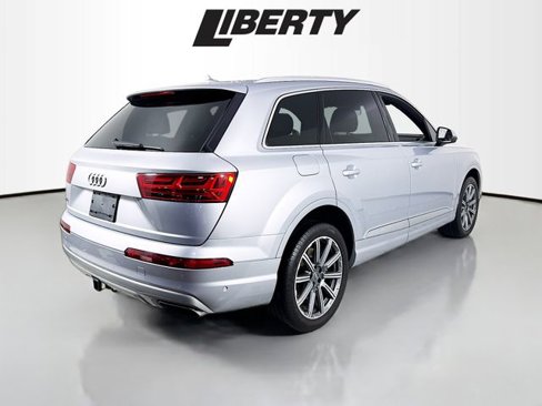Used 2019 Audi Q7 3.0T Prestige image 7