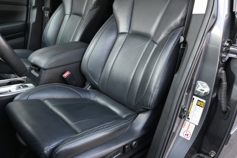 Used 2019 Subaru Ascent Limited w/ Popular Package #3 image 16