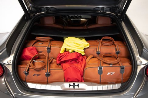 Used 2012 Ferrari FF image 7