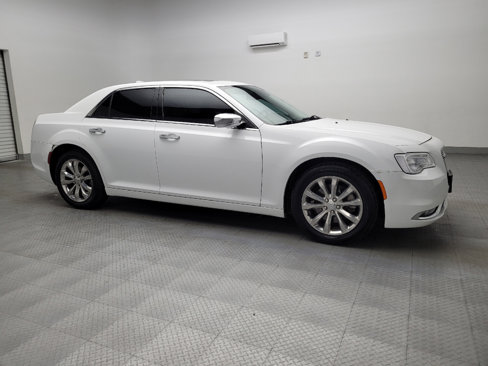 Used 2018 Chrysler 300 Limited image 11