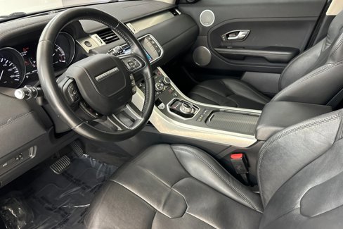 Used 2015 Land Rover Range Rover Evoque Pure Plus image 4