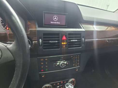 Used 2011 Mercedes-Benz GLK 350 4MATIC image 26