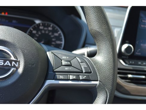 Used 2024 Nissan Altima 2.5 SV image 20
