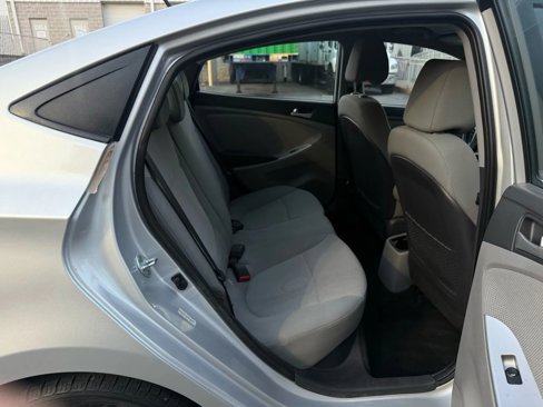 Used 2014 Hyundai Accent GLS image 14