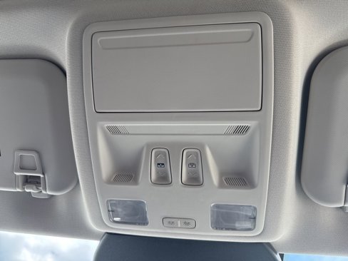 Used 2022 Ford Escape SEL w/ Technology Package image 36