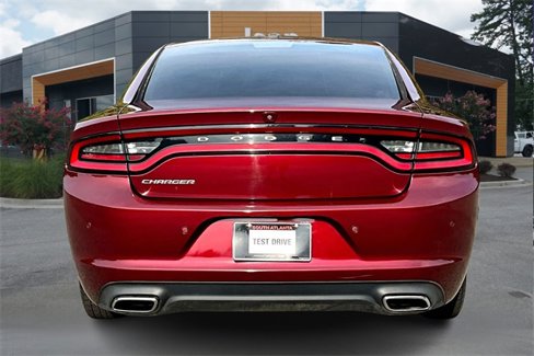 Used 2020 Dodge Charger SXT w/ Leather Interior Group image 5