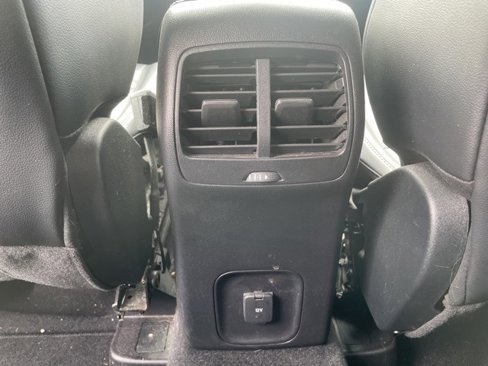 Certified 2020 Ford Escape SEL image 46
