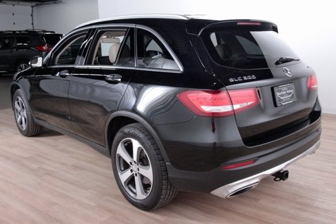 Used 2016 Mercedes-Benz GLC 300 4MATIC image 7