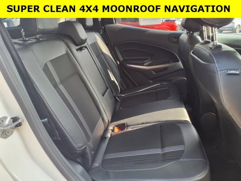 Certified 2022 Ford EcoSport SES image 9