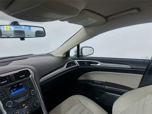 Used 2018 Ford Fusion S image 22