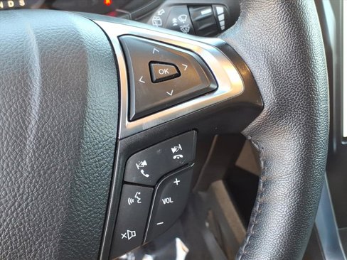 Certified 2024 Ford Edge Titanium image 19