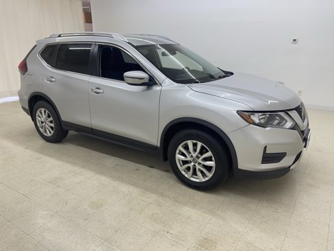 Used 2019 Nissan Rogue SV image 7