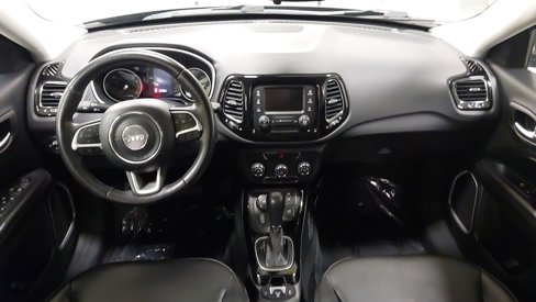 Used 2018 Jeep Compass Latitude image 26