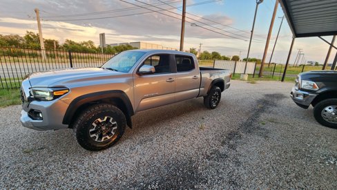 Used 2020 Toyota Tacoma TRD Off-Road image 7