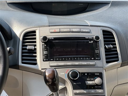 Used 2010 Toyota Venza image 14