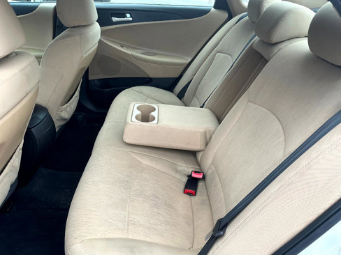 Used 2011 Hyundai Sonata GLS image 13