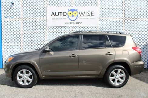 Used 2010 Toyota RAV4 Limited image 11