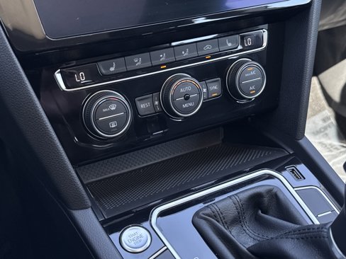 Certified 2019 Volkswagen Arteon SEL image 30
