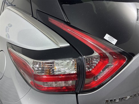 Used 2018 Nissan Murano SV image 22