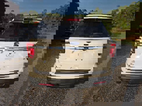 Used 2018 Ford Explorer 4WD image 4