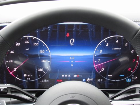 Certified 2025 Mercedes-Benz GLC 300 4MATIC image 25