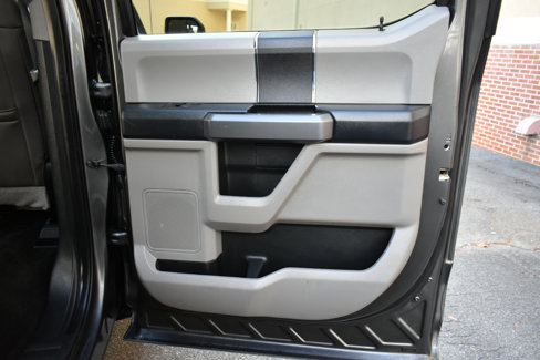 Used 2015 Ford F150 XLT image 34