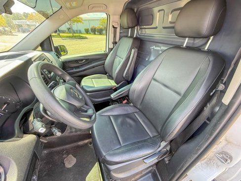 Used 2022 Mercedes-Benz Metris image 19
