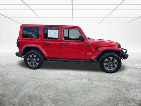Used 2018 Jeep Wrangler Unlimited Sahara image 3