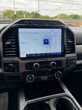 Used 2022 Ford F250 Platinum image 12