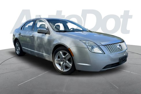 Used 2010 Mercury Milan image 1