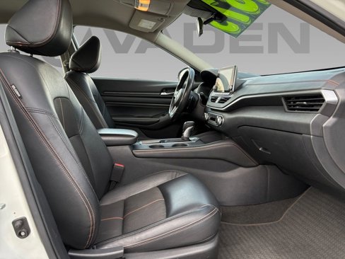 Used 2022 Nissan Altima 2.5 SR image 4
