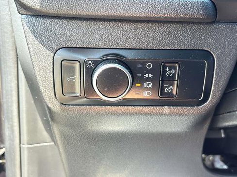 Used 2024 Ford Escape ST-Line image 15