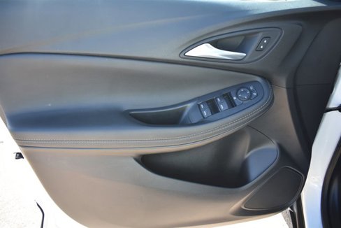 Used 2021 Buick Encore GX Select image 11