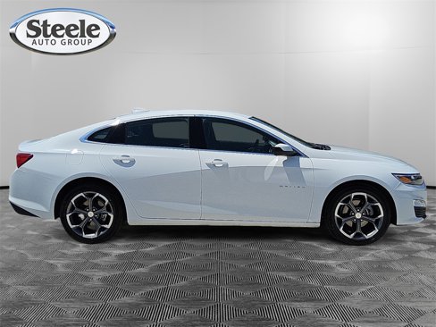 Used 2024 Chevrolet Malibu LT image 6