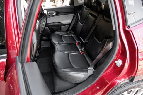 Used 2022 Jeep Compass Latitude image 50
