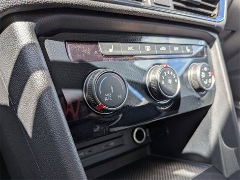 New 2025 Volkswagen Taos S image 19