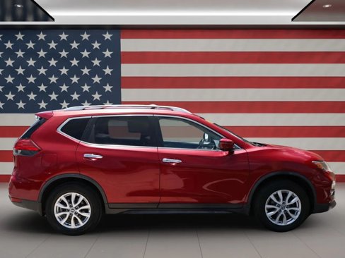 Used 2017 Nissan Rogue SV image 7