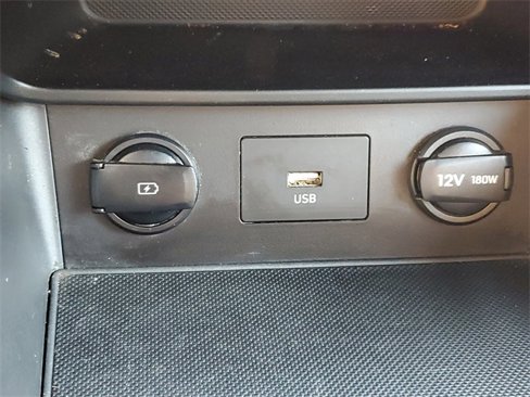 Used 2023 Hyundai Kona SEL image 30