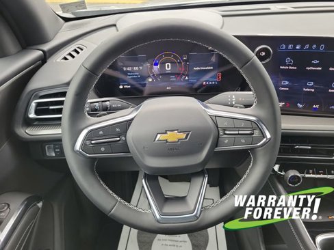 New 2026 Chevrolet Traverse LT w/ Driver Confidence Package image 9