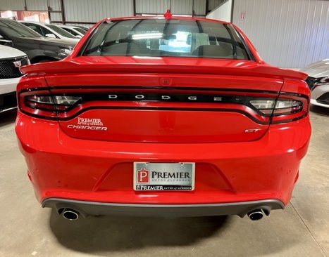 Used 2023 Dodge Charger GT image 3