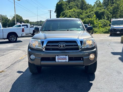 Used 2010 Toyota Tacoma 4x4 Access Cab V6 image 9