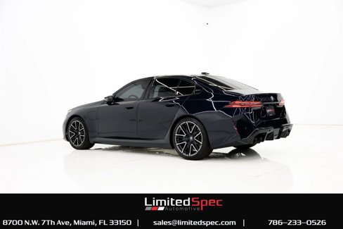Used 2025 BMW M5 image 22