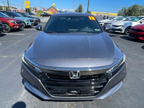 Used 2018 Honda Accord Sport image 2